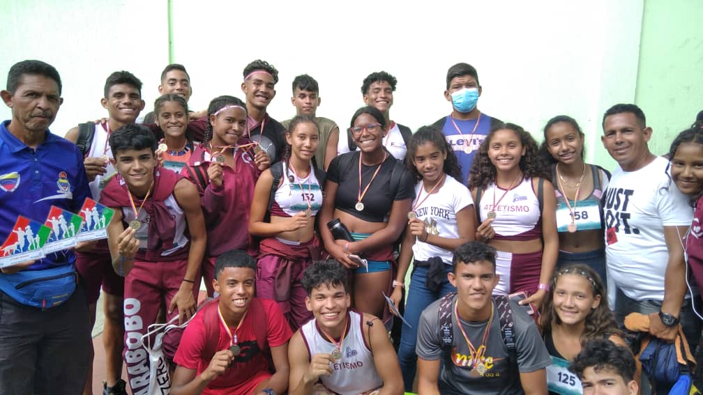 atletas jóvenes