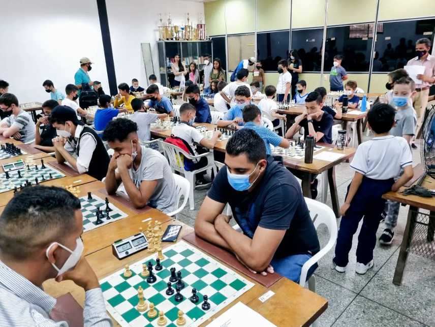 Jugadores amateur de ajedrez