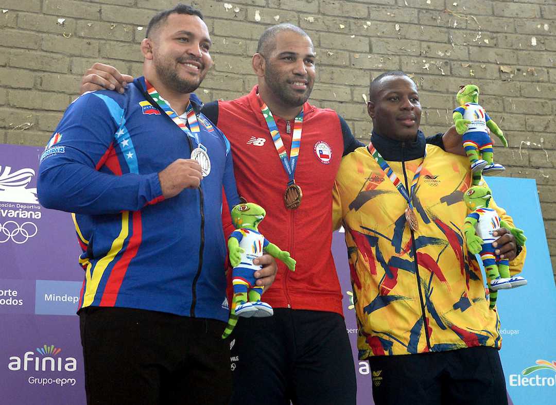 luchadores juegos deportivos bolivarianos valledupar 2022