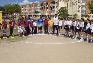 Ciudad Plaza Kickingball