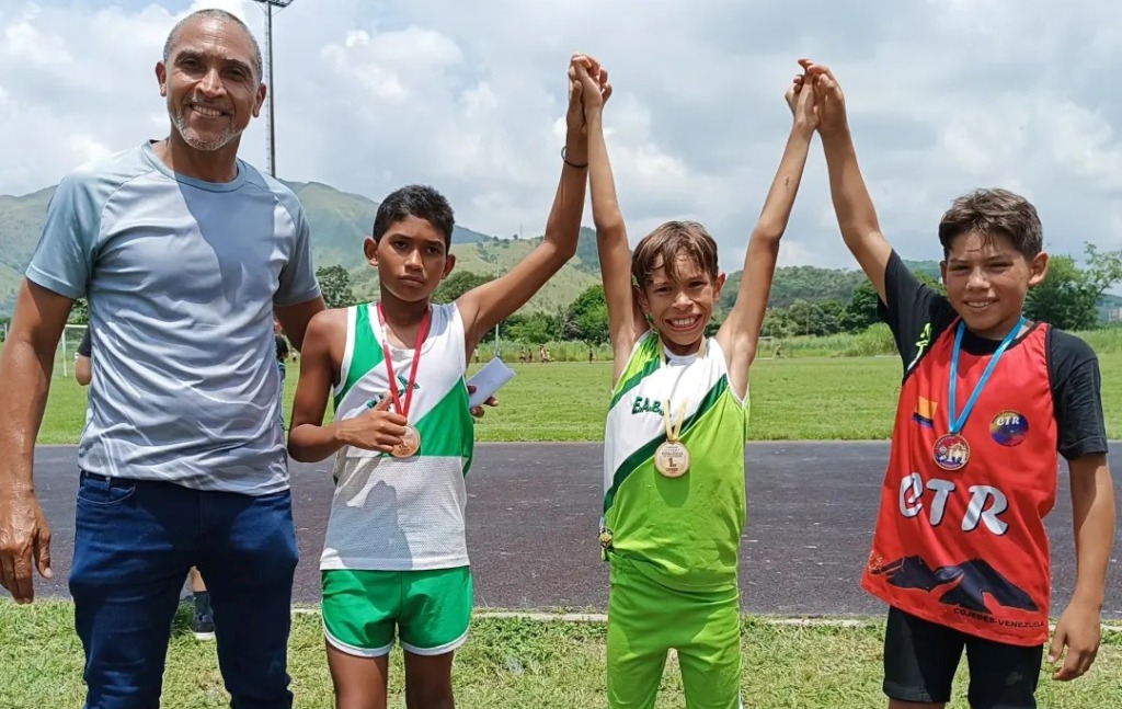estival Atlético por el LII Aniversario de la Dirección de Deportes de la Universidad de Carabobo.