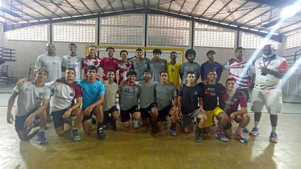 equipo balomano masculino